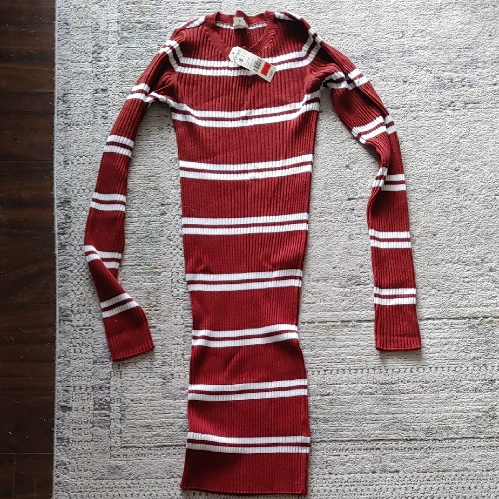 🍁NWT 2 FOR 15! Red and White Striped Bodycon Ribbed Dress